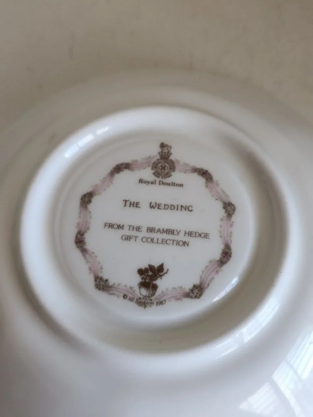 Royal Doulton Brambly Hedge Jill Barklem 1987 The Wedding Bone China Cup Saucer